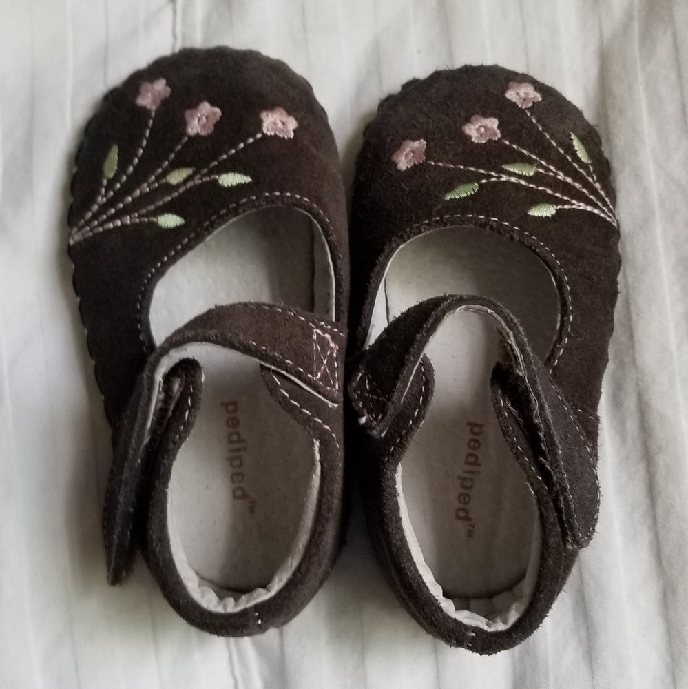 Pediped soft-soled shoes